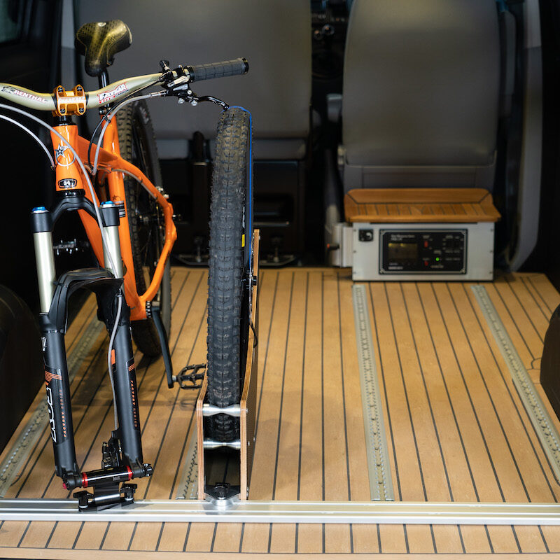 1200mm Free Standing Twin Slot Rail + (1)Fork Mount + (1)Wheel Holder