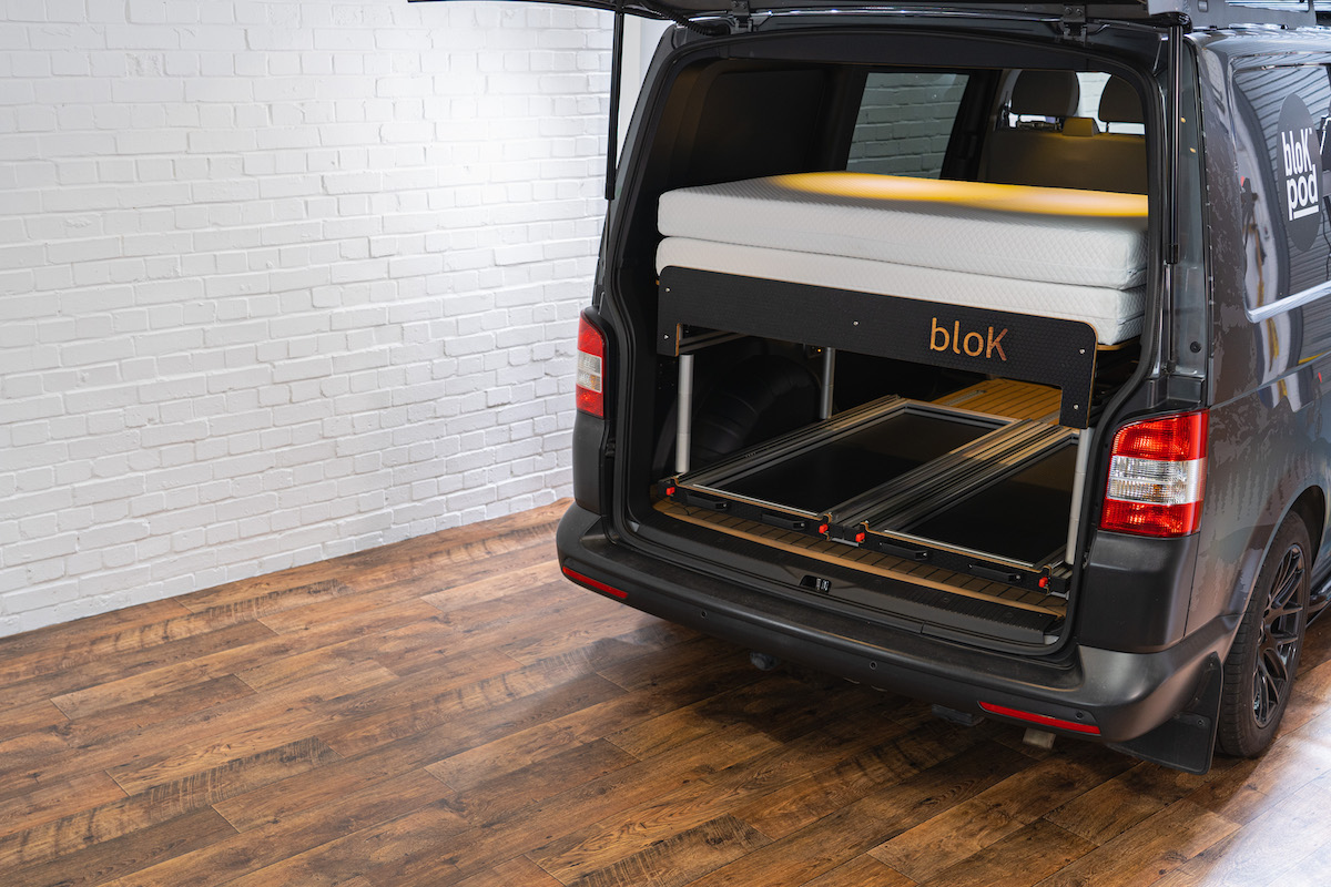 SWB/LWB Vehicle - Twin Sliding Tray + Removable Extending Double Bed - Image 10