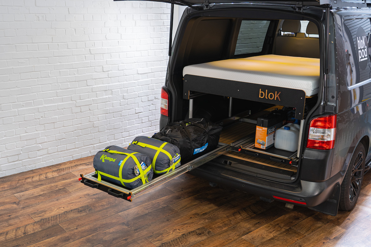 SWB/LWB Vehicle - Twin Sliding Tray + Removable Extending Double Bed - Image 5