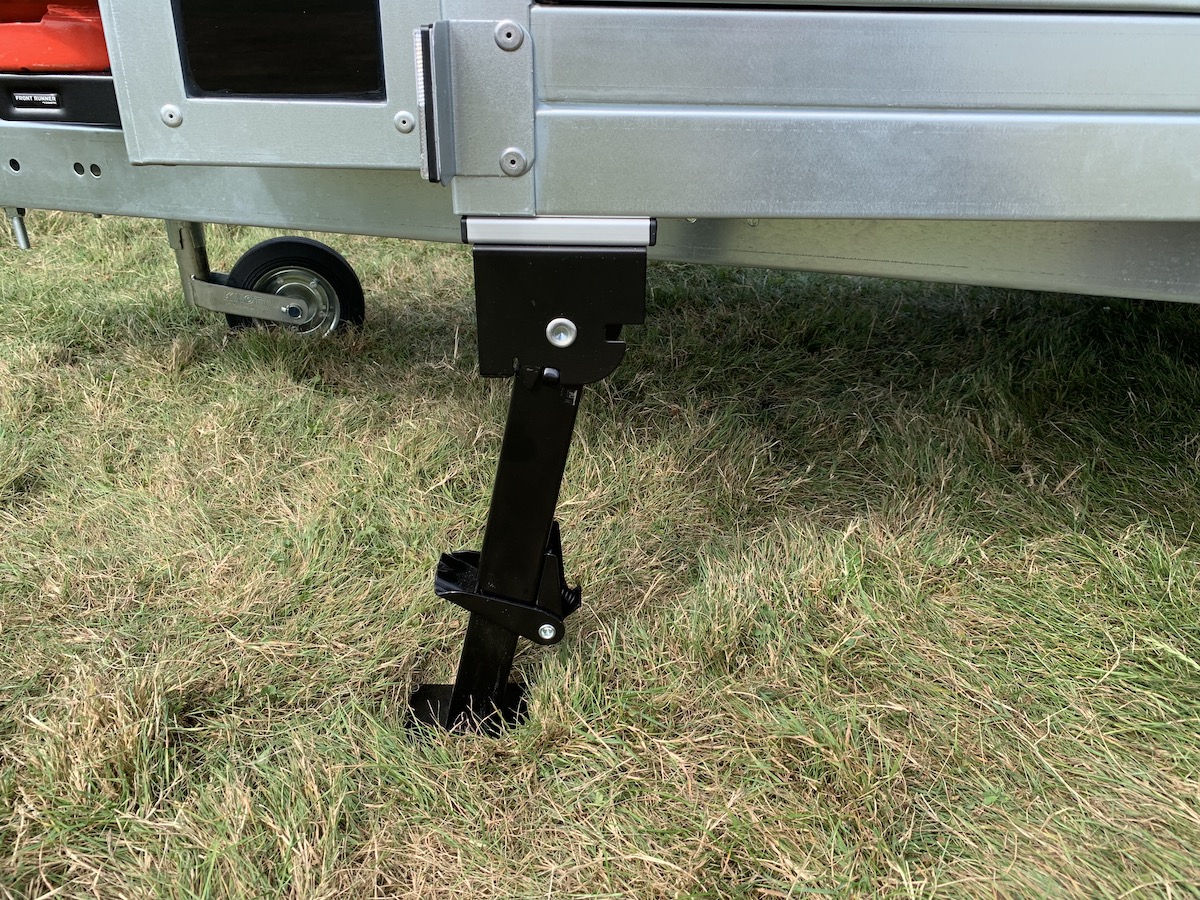 4 x Telescopic Trailer Stabiliser Legs - Image 2