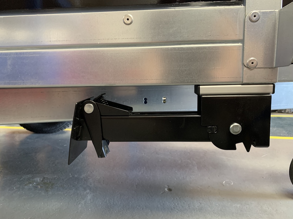 4 x Telescopic Trailer Stabiliser Legs - Image 4